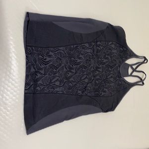 Zella black top w/ design